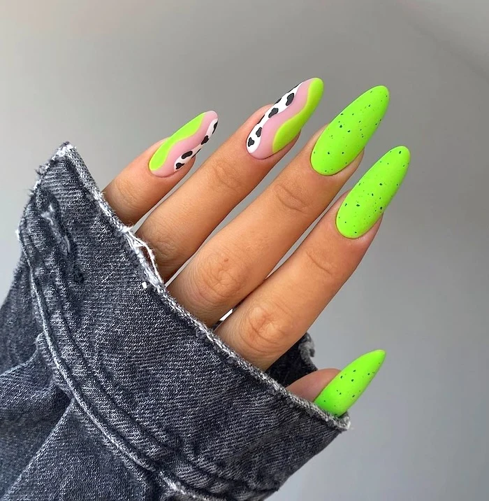 neon nails