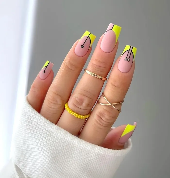 neon nails