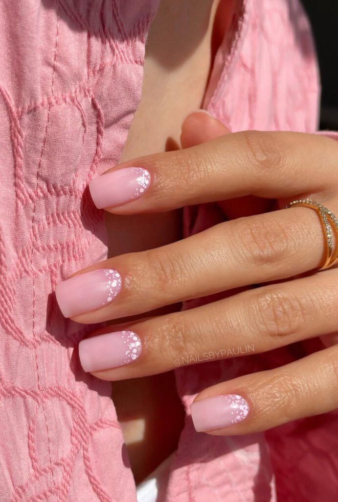 Pink nails with sparkles