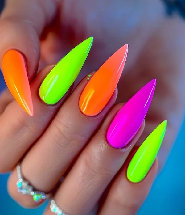neon nails